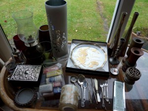 Glassware, metalware, treen, etc.