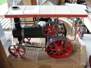 Mamod steam engine