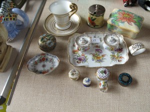 Lot 235 - collection of china including a dressing table set - Sold for £75