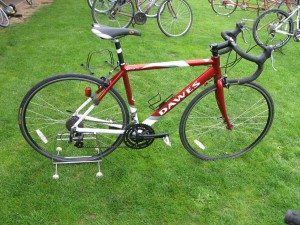 Lot 4 - Dawes Giro 300 road bike - Sold for £100