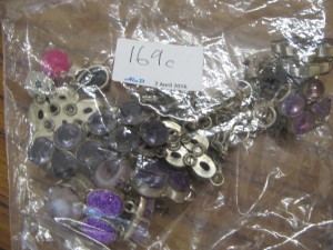 Lot 169c - Bag of costume jewellery - Sold for £50