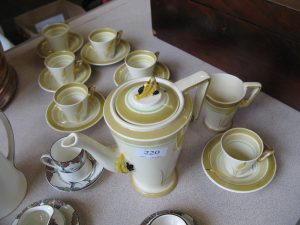 Lot 220 - Retro Coffee Set - Sold for £40