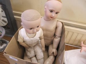 Lot 68 - Large Kammer & Reinhardt china dolls - Sold for £68