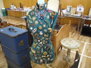 Lot 147 - A mannequin decorated with costume jewellery - Sold for £40