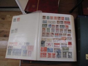 Lot 194 - Collection of Foreign and British Stamps - Sold for £40