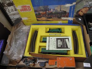 Lot 110 - Hornby train set - Sold for £30
