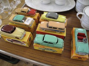 Lot 198 - 7 boxed Dinky American cars with reproduction boxes - Sold for £65