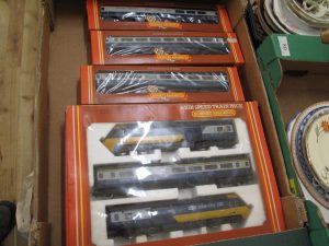 Lot 76 - Hornby Inter-City 125 3 pack train set and 3 extra coaches - Sold for £40