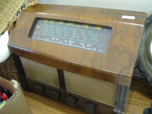 Stereo Valve Radio