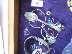 Lot 197 - Mixed Jewellery - Sold for £37