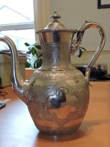 Lot 227 - Coffee Pot Edinburgh 1879 Marshall & Sons approx. 743.6 grams - Sold for £170