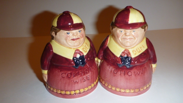 Royal Doulton -"Tweedle Dum and Tweedle Dee" Cruet Set, New and Unused in original box (A very scarce and collectable set from 1998)