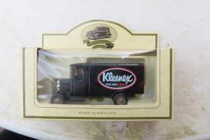 Kleenex model truck