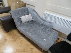 Chaise Lounge