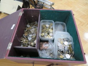 Box of mixed coinage sold for £50