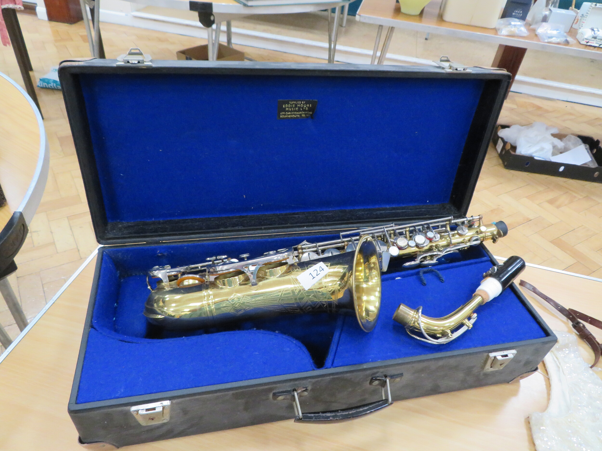 Saxaphone sold for £40